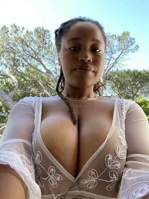 Ariel Cosmo OnlyFans Leaked Free Thumbnail Picture - #2dqSd7hdy4