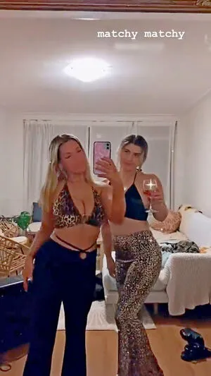 Ariel D OnlyFans Leaked Free Thumbnail Picture - #Sz5uSCLEWz