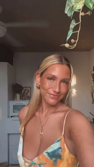 Ariel D OnlyFans Leaked Free Thumbnail Picture - #vbOe7uD22p