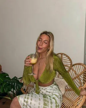 Ariel D OnlyFans Leaked Free Thumbnail Picture - #zuChNmqqj1