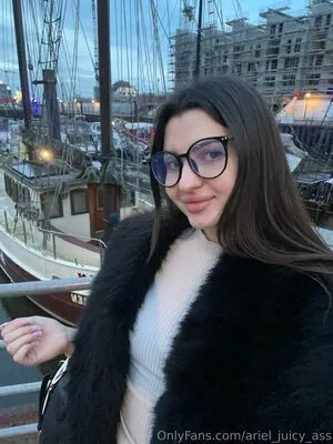 Ariel Juicy Ass OnlyFans Leaked Free Thumbnail Picture - #kXWWboIP1c
