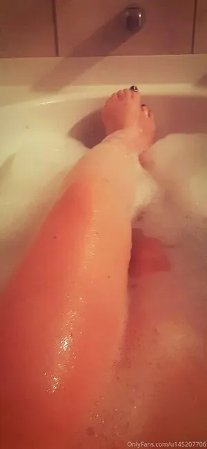 Ariel Morningstar21 OnlyFans Leaked Free Thumbnail Picture - #qurMlzAC88