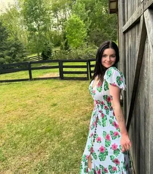 Ariel Winter OnlyFans Leaked Free Thumbnail Picture - #48b6qkitlF