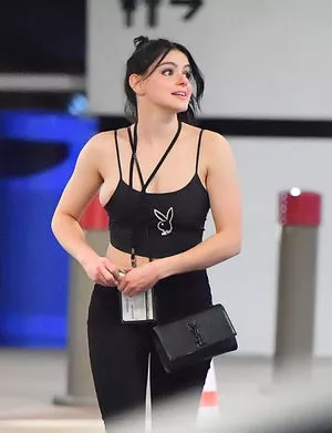 Ariel Winter OnlyFans Leaked Free Thumbnail Picture - #4XMjdARRw1