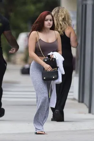 Ariel Winter OnlyFans Leaked Free Thumbnail Picture - #9RxfhkKy3n
