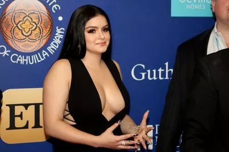 Ariel Winter OnlyFans Leaked Free Thumbnail Picture - #Ec3seRLfNi