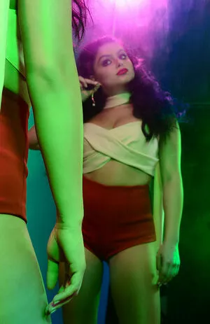 Ariel Winter OnlyFans Leaked Free Thumbnail Picture - #NLL666RkZ0