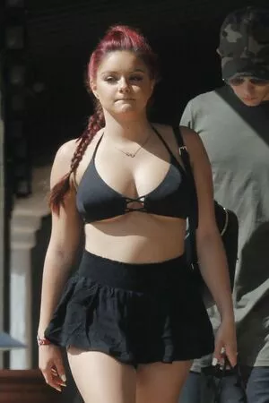Ariel Winter OnlyFans Leaked Free Thumbnail Picture - #X0RgRYbWrL