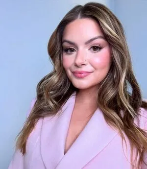 Ariel Winter OnlyFans Leaked Free Thumbnail Picture - #bmLL7gAIN7