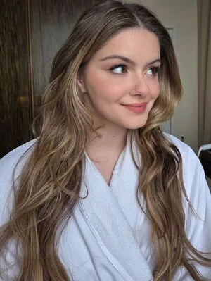 Ariel Winter OnlyFans Leaked Free Thumbnail Picture - #orIRAUEoId