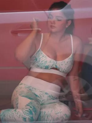 Ariel Winter OnlyFans Leaked Free Thumbnail Picture - #v0eza1T29z