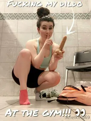 Arielking69 OnlyFans Leaked Free Thumbnail Picture - #JhjLy4LpUo