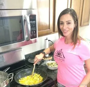 Ariellaferrera OnlyFans Leaked Free Thumbnail Picture - #2aquALTasR