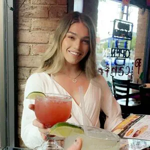 Arielllll OnlyFans Leaked Free Thumbnail Picture - #4HJetLe67H