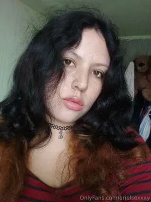 Arielsexxxy OnlyFans Leaked Free Thumbnail Picture - #GFxwyRQiBz