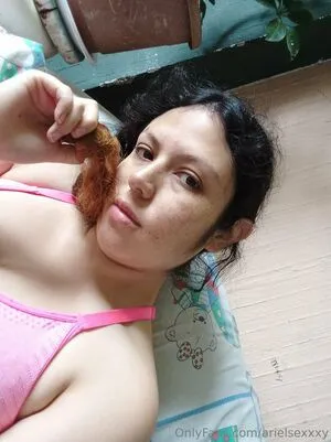 Arielsexxxy OnlyFans Leaked Free Thumbnail Picture - #kFpiBqP0Qo