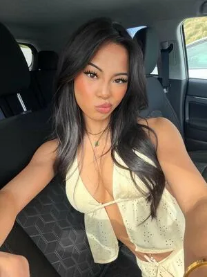 Arienne Monteclar OnlyFans Leaked Free Thumbnail Picture - #c8oGozQUmY