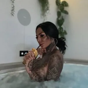 Arifekiz Ayliva OnlyFans Leaked Free Thumbnail Picture - #hcNGP2V5Cs