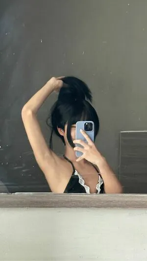 Arihienna OnlyFans Leaked Free Thumbnail Picture - #EeB9KYxU60