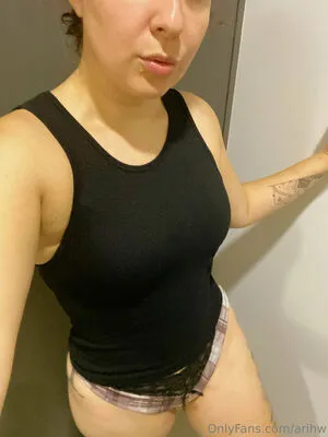 Arihw OnlyFans Leaked Free Thumbnail Picture - #UQctg1mWF9
