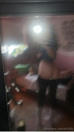 Arii3lly OnlyFans Leaked Free Thumbnail Picture - #kwD43Uwv13