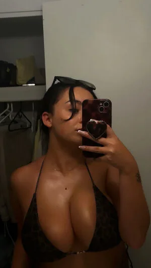 Ariibacardi OnlyFans Leaked Free Thumbnail Picture - #3gikKtCSL8
