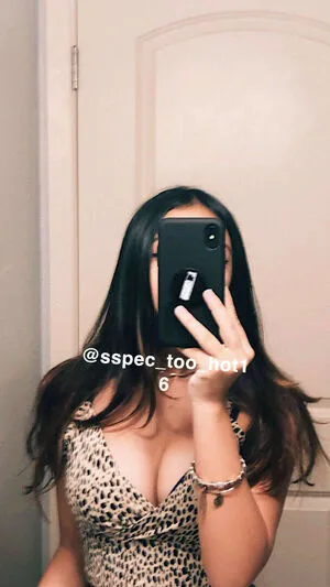 Arikitty111 OnlyFans Leaked Free Thumbnail Picture - #3S2mhZB7Tt