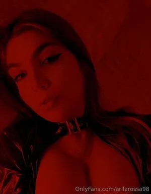 Arilarossa98 OnlyFans Leaked Free Thumbnail Picture - #2DOLNCtPIk
