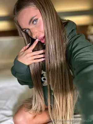 Arinablondie OnlyFans Leaked Free Thumbnail Picture - #2orIC8Akio