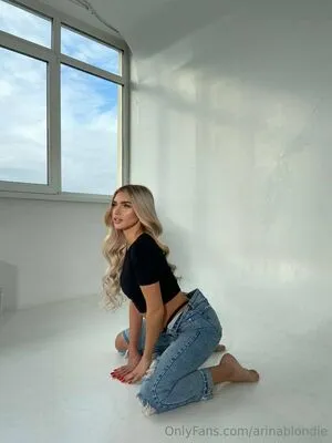 Arinablondie OnlyFans Leaked Free Thumbnail Picture - #SvXgAns7wI