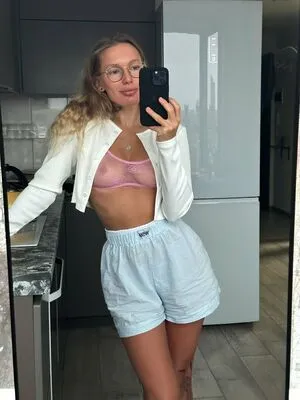 Arinawhynot OnlyFans Leaked Free Thumbnail Picture - #I3U1VRiAoR