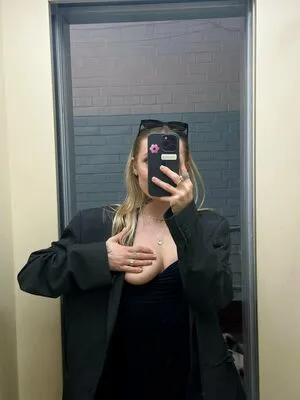 Arinawhynot OnlyFans Leaked Free Thumbnail Picture - #sYaNmainBl