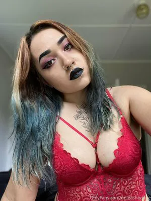 Ariquxeen OnlyFans Leaked Free Thumbnail Picture - #VWPavrEMew