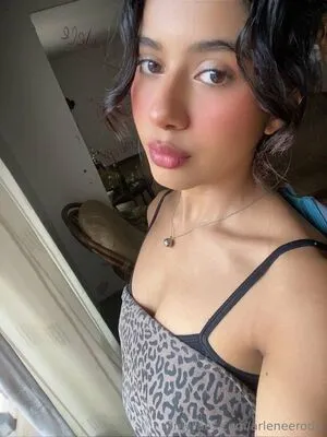 Arleneerodri OnlyFans Leaked Free Thumbnail Picture - #4WlOaBQM3G