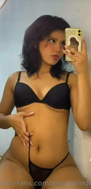 Arleneerodri OnlyFans Leaked Free Thumbnail Picture - #wBAP8AsEHT