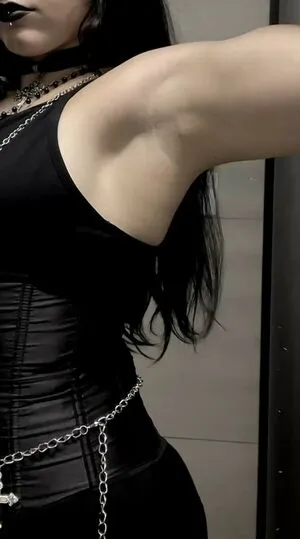 Armpit Fetish OnlyFans Leaked Free Thumbnail Picture - #SejIWvIWAk