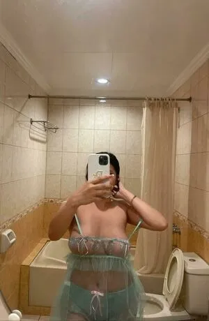 Arnie Celeste OnlyFans Leaked Free Thumbnail Picture - #W1buwh9ISb