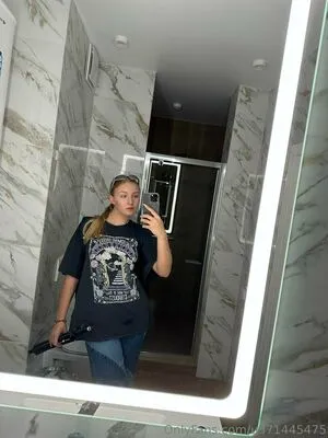 Arniluck OnlyFans Leaked Free Thumbnail Picture - #N0a1ZcHY3B