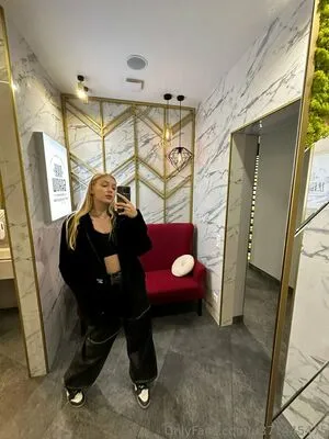 Arniluck OnlyFans Leaked Free Thumbnail Picture - #QwZecq76iZ