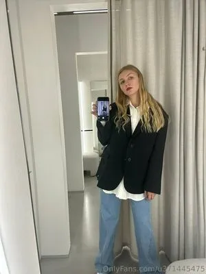 Arniluck OnlyFans Leaked Free Thumbnail Picture - #oxLT6INwIN