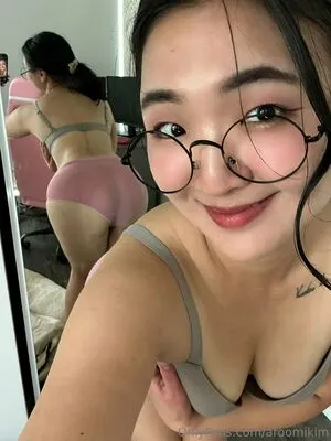 Aroomi Kim OnlyFans Leaked Free Thumbnail Picture - #33L5pWH2tT