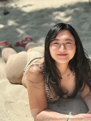 Aroomi Kim OnlyFans Leaked Free Thumbnail Picture - #7Od2dSQET4