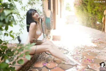 Arrow OnlyFans Leaked Free Thumbnail Picture - #zOyNeoqHB2