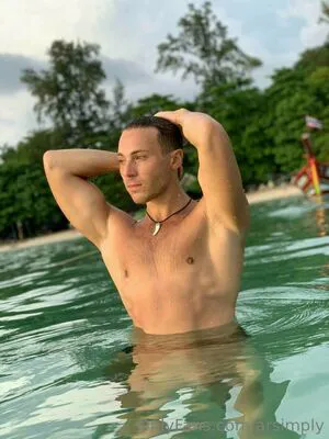 Arsimply OnlyFans Leaked Free Thumbnail Picture - #1WWOao2WB3