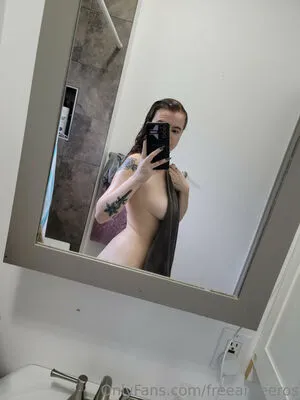 Artemis Eros OnlyFans Leaked Free Thumbnail Picture - #VDCKAINIqu