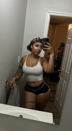 Artless Space OnlyFans Leaked Free Thumbnail Picture - #2cYymj97Ok