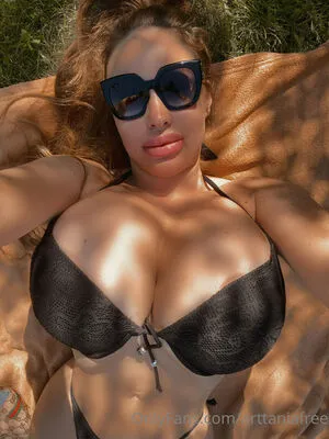 Arttaniafree OnlyFans Leaked Free Thumbnail Picture - #sRaX8sm8aQ