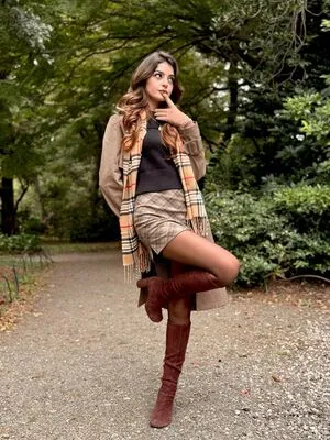 Aruuu OnlyFans Leaked Free Thumbnail Picture - #01ug2PFkb1