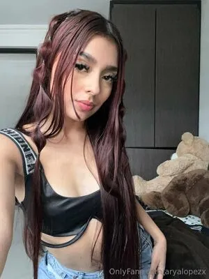 Aryalopezx OnlyFans Leaked Free Thumbnail Picture - #TbbBC46nwr