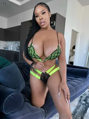 Aryana OnlyFans Leaked Free Thumbnail Picture - #oqeJCvd8BS